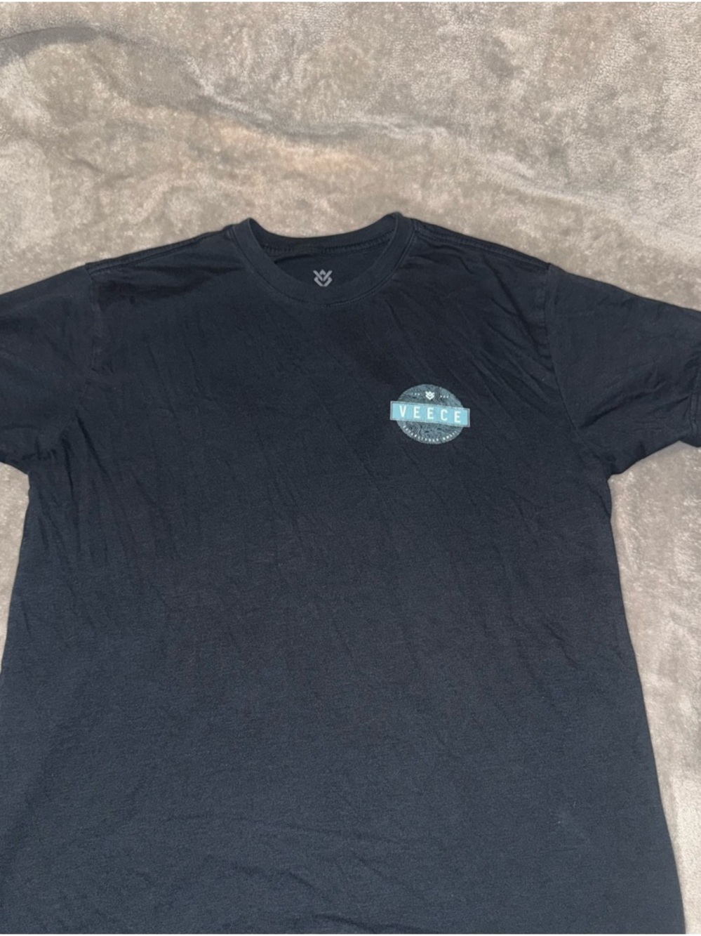 Veece Men's Black Short-Sleeve Logo Crewneck Tee